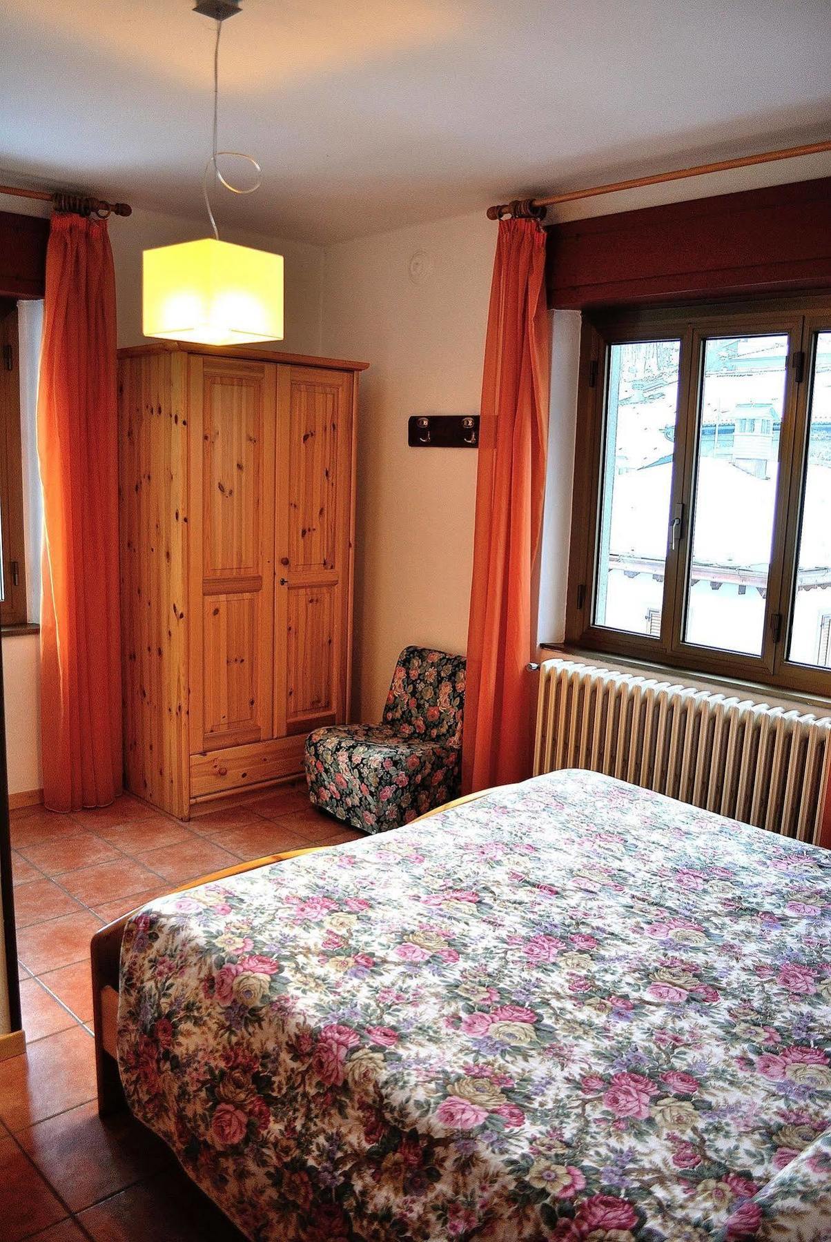 Albergo Morandi Valbondione Bagian luar foto